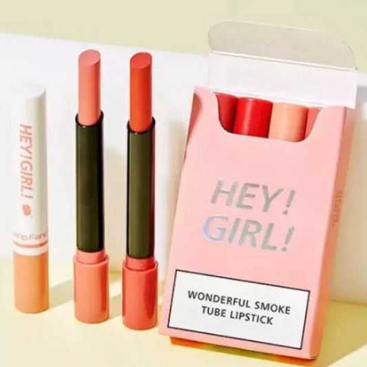 4-in-1 Trending Lipstick Set – Cigarette-Shaped Matte Lipsticks, Long-Lasting, Easy to Apply, Non-Sticky & Fade-Resistant Lip Gloss for Makeup Lovers